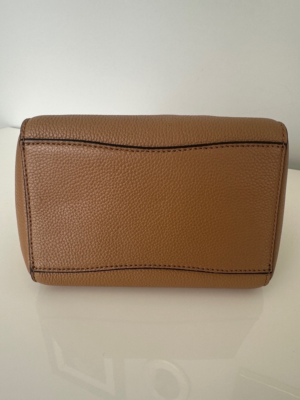 Tory Burch Small McGraw Crossbody Bucket Bag in Tiramisu - Picture 6 of 16